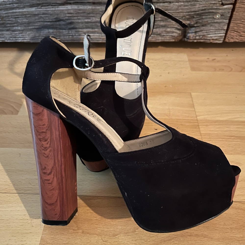 Open toe heels